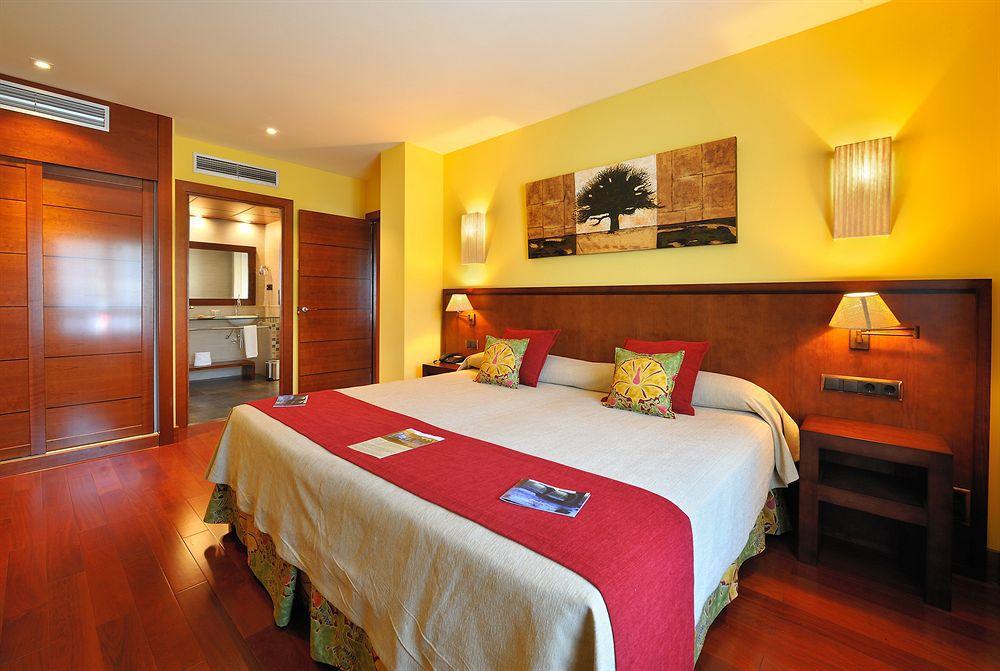 Hotel & Spa Monasterio De בולטניה חדר תמונה